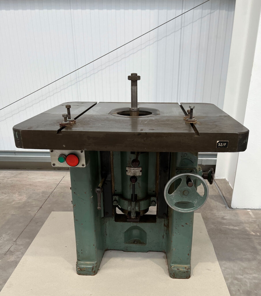 Wadkin EQ Spindle Moulder For Sale Shrops.co.uk